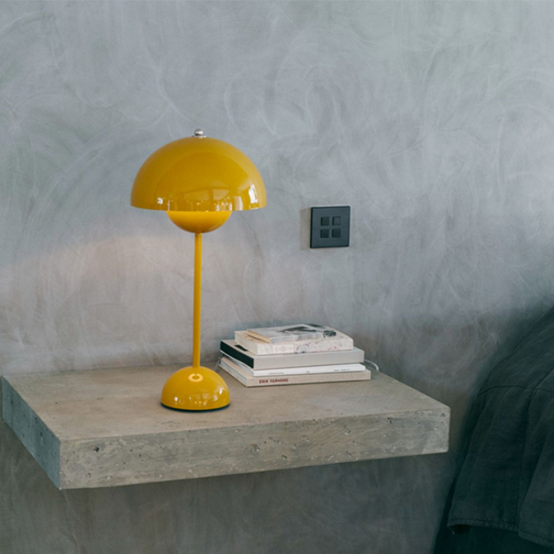 Nordic Iron Table Lamp