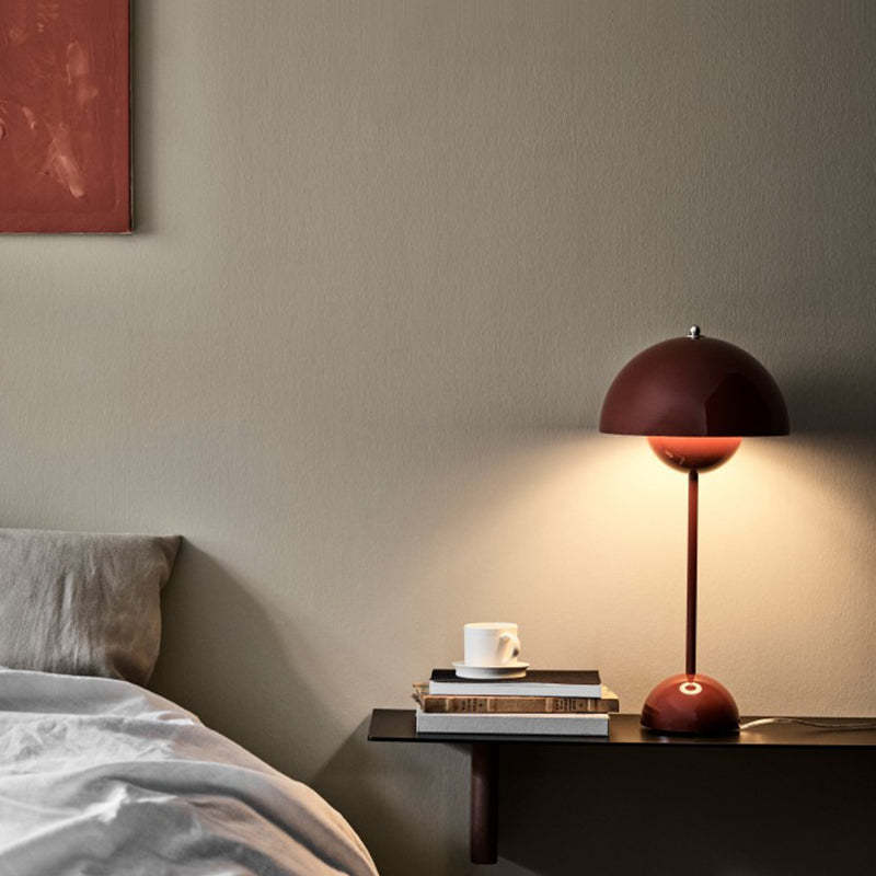 Nordic Iron Table Lamp