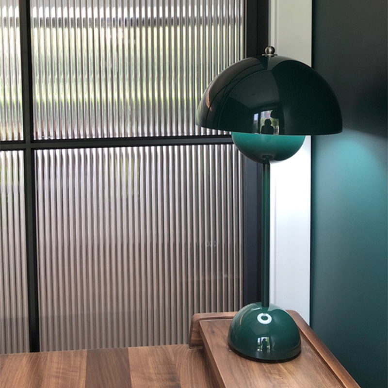 Nordic Iron Table Lamp