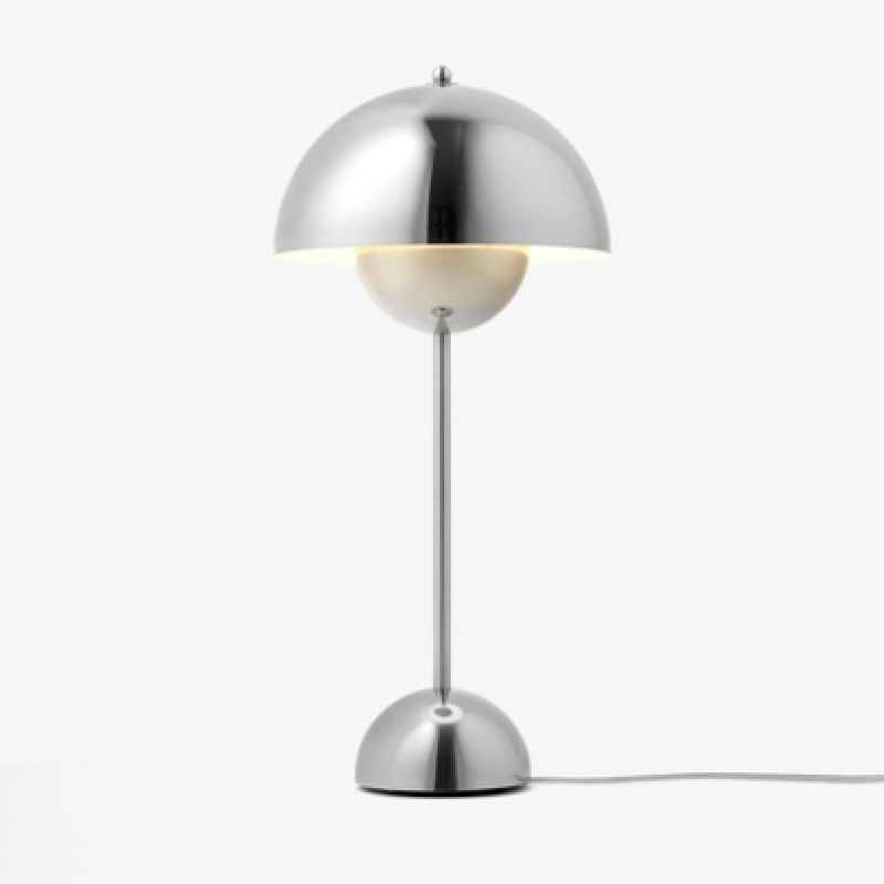 Nordic Iron Table Lamp