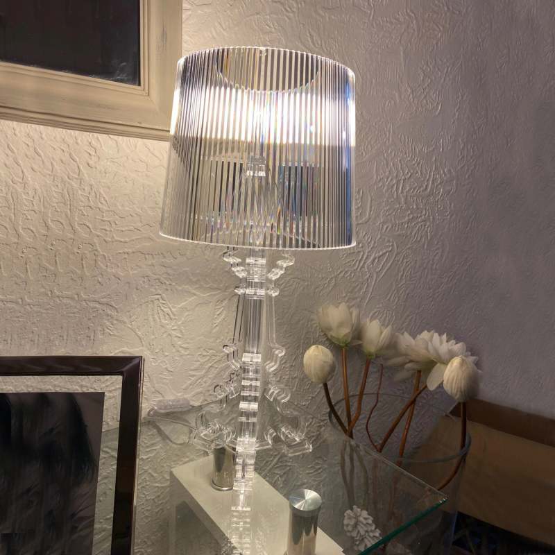 Kirsten Table Lamp, Arcylic, 2 Colour