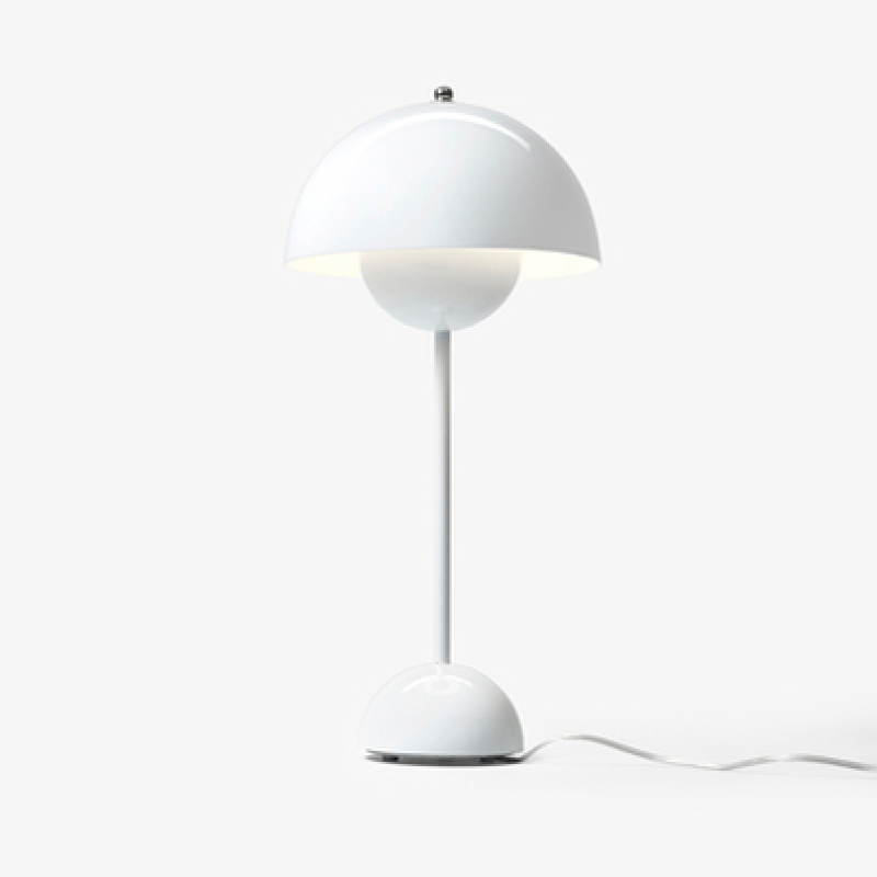 Nordic Iron Table Lamp