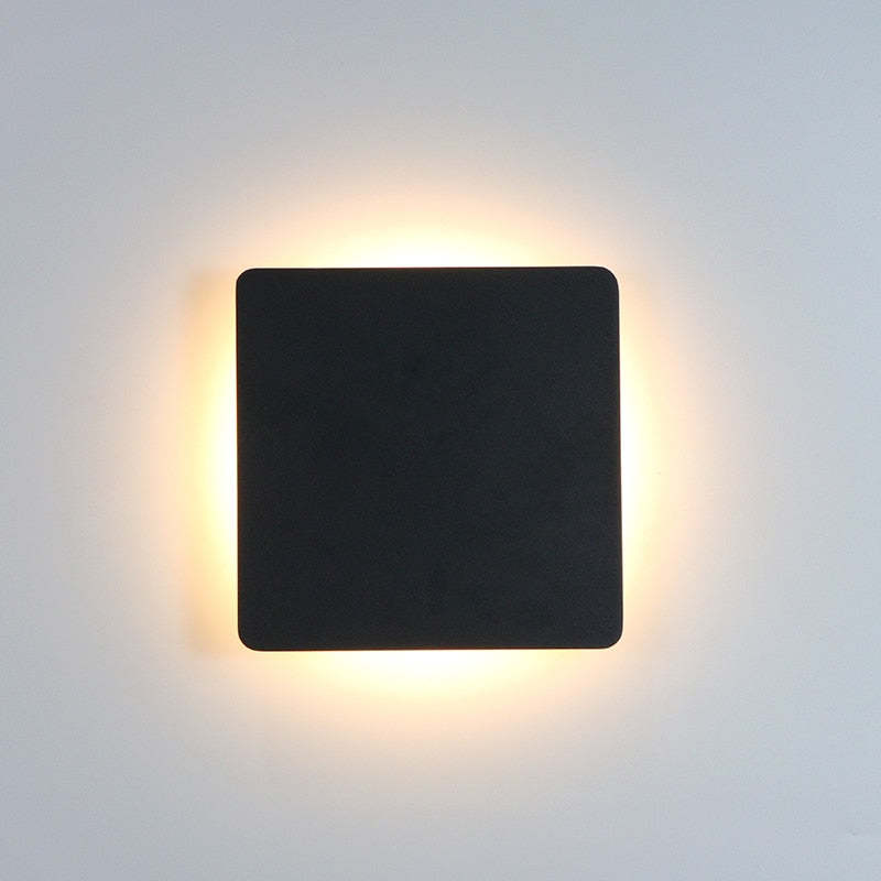 Moderne minimalistische LED-Wandleuchte